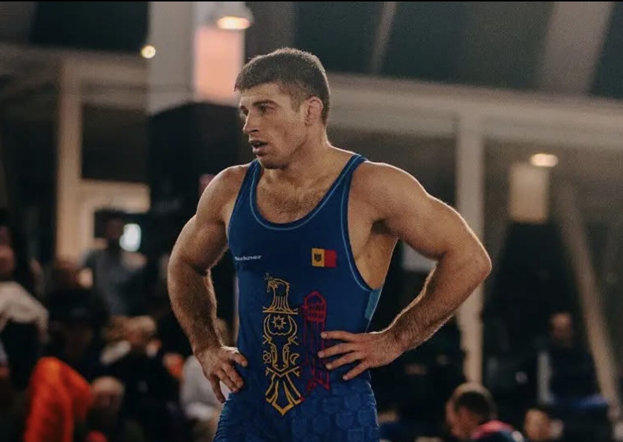 Photo of Luptătorul Vasile Diacon aduce medalia de aur R. Moldovei la turneul internațional de la Nisa