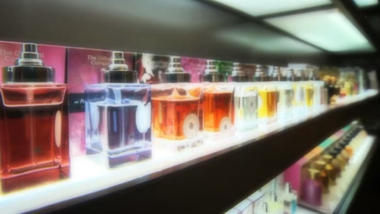 Photo of foto | Parfum cu substanțe interzise, produs în R. Moldova, retras de pe piață