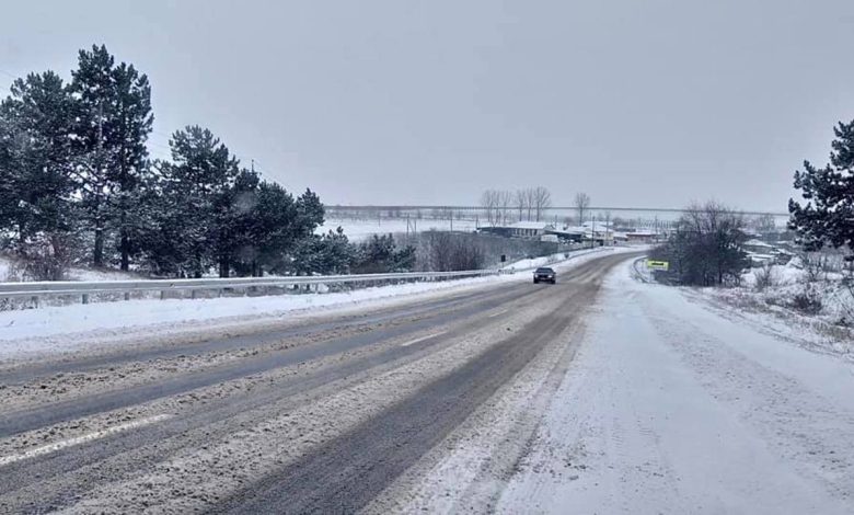 Photo of Polei și zăpadă pe mai multe sectoare: Cum se circulă pe drumurile naționale