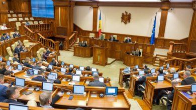 Photo of Reprezentarea femeilor în Parlament rămâne la nivel-record. Câte deputate sunt în legislatura actuală