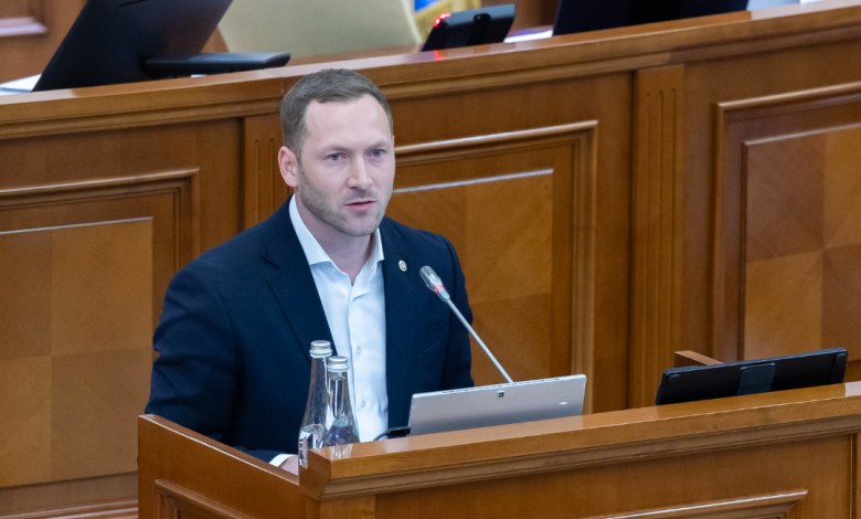 Photo of Ministrul Mediului a fost audiat în Parlament referitor la poluarea Nistrului și impactul asupra mediului și sănătății