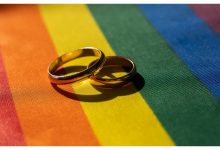 Photo of Decizie istorică în Ucraina: Un cuplu de același sex, recunoscut ca familie de Curtea Supremă