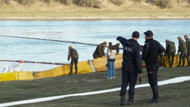 Photo of video | Substanțe petroliere în Nistru. Ajutor din România pentru intervenții la fața locului