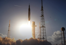 Photo of video | Misiunea Artemis 2 a NASA a fost lansată cu succes. E primul zbor cu echipaj uman în jurul Lunii în peste 50 de ani