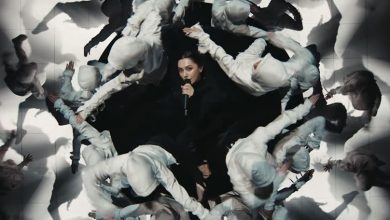 Photo of video | O moldoveancă, solistă a unei trupe din Austria, parte din spectacolul finalei Eurovision 2026