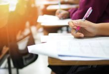Photo of Teze „la comandă”, gata în câteva săptămâni. MEC pregătește măsuri împotriva plagiatului