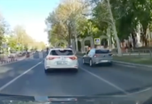 Photo of video | Un tânăr, amendat după ce a ignorat pietonii pe o trecere din capitală
