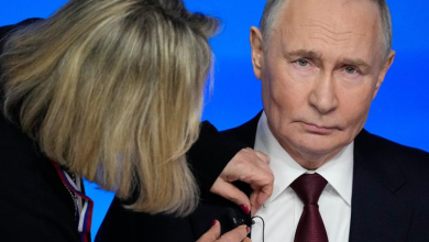 Photo of „Unde să înfrumusețăm, unde să scoatem”: Cum ar fi fost pregătite știrile speciale pentru Putin, potrivit unui fost redactor Russia-1