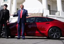 Photo of „Vor fi probleme mari”: Donald Trump le cere comercianților să ieftinească „imediat” benzina