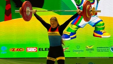 Photo of Trei medalii de aur și record mondial pentru halterofila Nicoleta Cojocaru la Mondialul U17