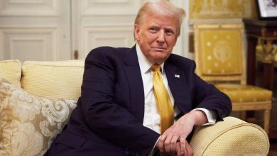 Photo of Biblii, parfumuri, criptomonede și procese: De unde a făcut bani Donald Trump după revenirea la Casa Albă