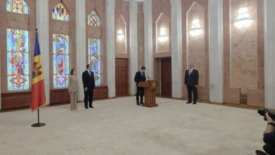 Photo of foto | Noii miniștri Năsui și Osmochescu, învestiți în funcții. Tofan: „Au mandate dificile, dar foarte importante”