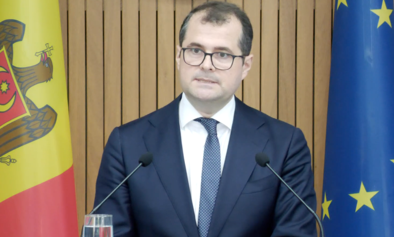 Photo of video | Vasile Tofan a prezentat reforma fiscală pentru 2027: Ce se întâmplă cu salariile, coletele și facturile