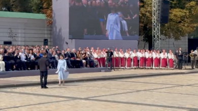 Photo of video | Maia Sandu și Mihai Popșoi, decorați de Volodimir Zelenski cu distincții de stat ale Ucrainei