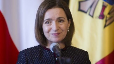 Photo of „Să le lăsăm această moștenire prețioasă”. Mesajul Maiei Sandu de Ziua Limbii Române