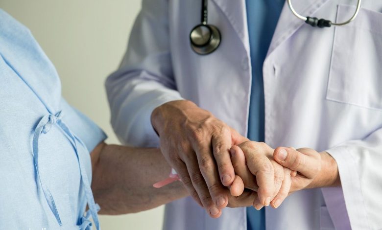 Photo of Autoritățile reevaluează modul în care personalul medical comunică și se comportă cu pacienții