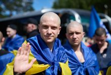 Photo of Prizonierii ucraineni ar primi hrană specială înainte de schimburi pentru a părea în stare mai bună. Ucraina acuză Rusia că maschează condițiile de detenție