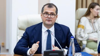 Photo of „Eram specialist la omlete”. Vasile Tofan, despre cum a muncit hamal în Olanda și începuturile sale în străinătate