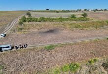 Photo of foto | Poliția ar fi găsit sursa bubuiturii de la Colonița: Posibile fragmente de dronă, descoperite pe un teren