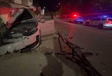 Photo of Accident neobișnuit în capitală: un șofer beat a intrat cu mașina în scările unui bloc