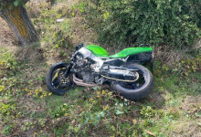 Photo of foto | Un tânăr și-a pierdut viața după ce s-a tamponat cu motocicleta într-un copac