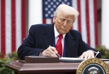Photo of Sancțiuni americane împotriva Moscovei: Legea semnată de Trump vizează și „flota fantomă” rusă