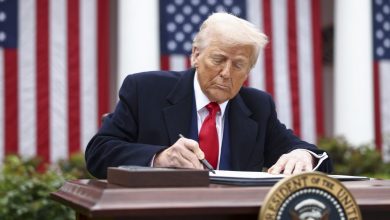 Photo of Sancțiuni americane împotriva Moscovei: Legea semnată de Trump vizează și „flota fantomă” rusă