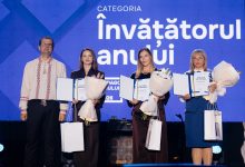Photo of Au fost premiați învingătorii concursului „Pedagogul anului 2026”