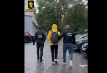 Photo of video | O femeie, agresată în propria casă. Un tânăr a fost reținut după ce ar fi pătruns în mai multe locuințe din sat