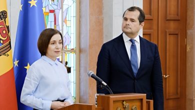 Photo of „România poate conta oricând pe noi”. Maia Sandu și Vasile Tofan, mesaje pentru noul premier de la București