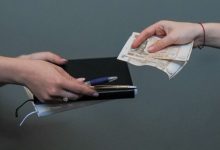 Photo of Închisoare de până la trei ani pentru cei care scriu lucrări de licență, master sau doctorat la comandă. Ce propune MEC